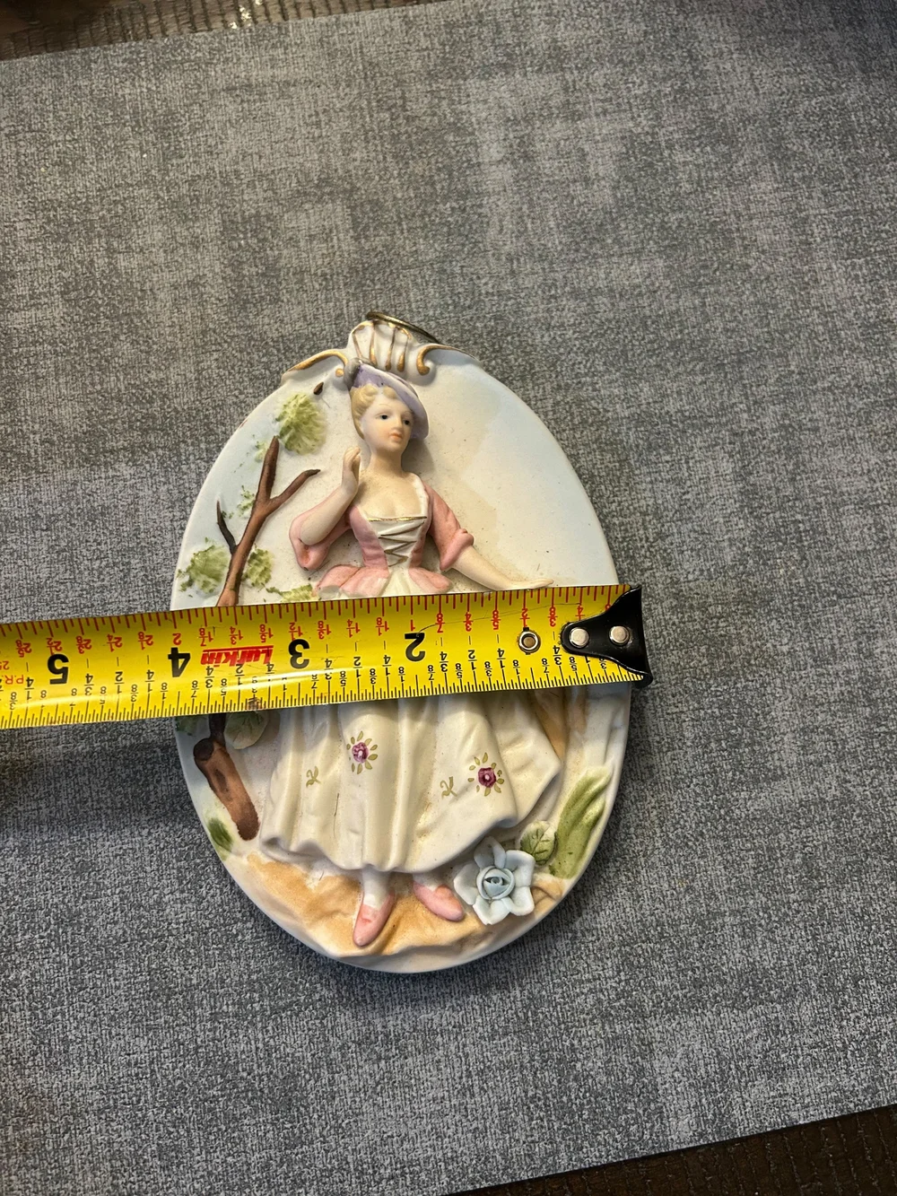 vintage 3D ceramic wall plaques, likely made by Lipper & Mann